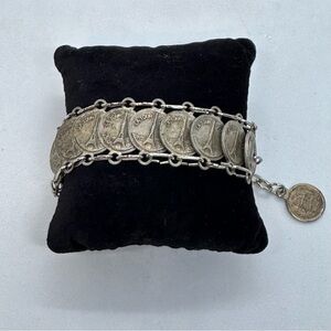 VTG Paris Souvenir Coin Bracelet Featuring Eiffel Tower Notre Dame Louvre+Charms